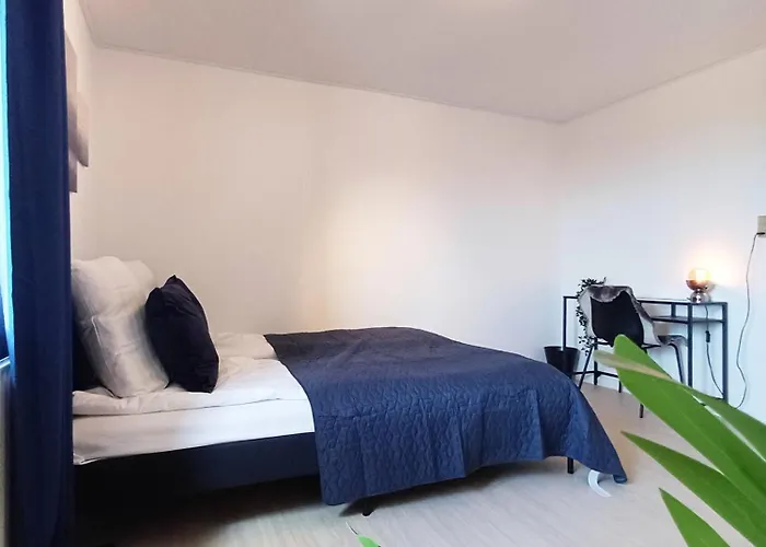 Double 10 With Free Parking Apartamento *